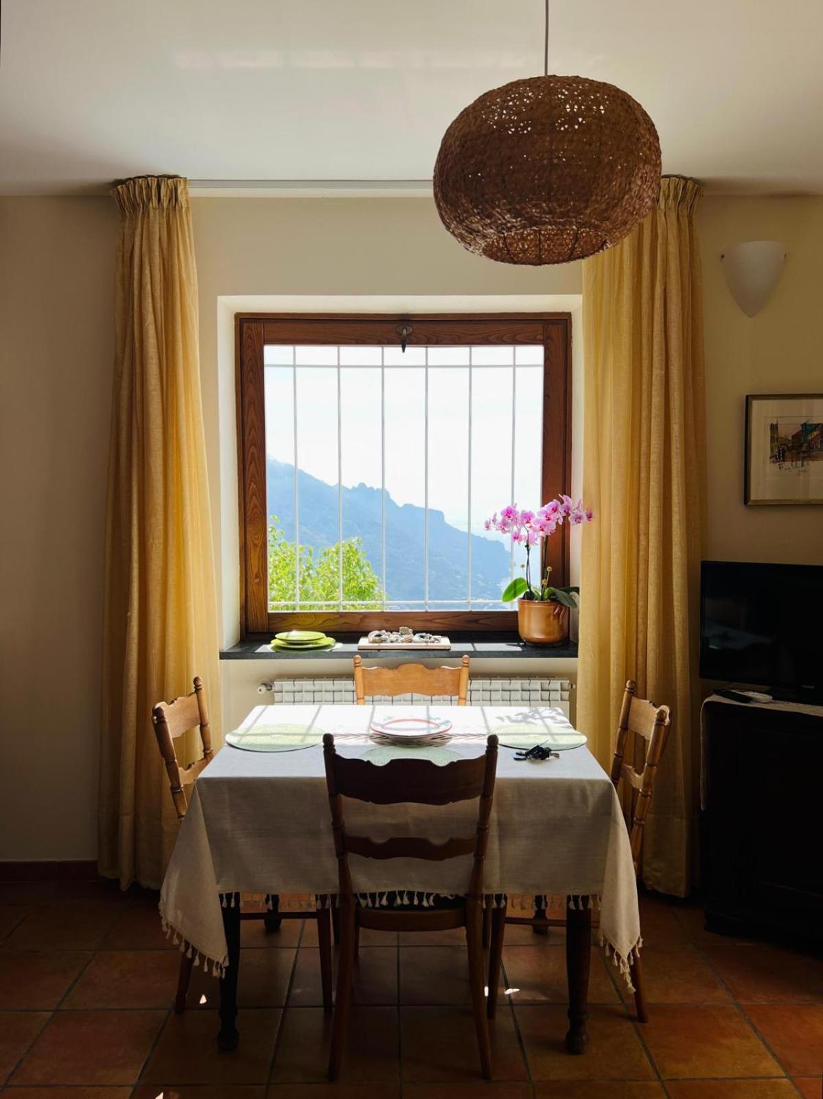 Casa Lacco Holiday home